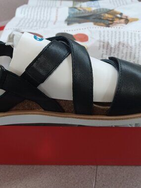 Sandals Wolky Leather BNIB